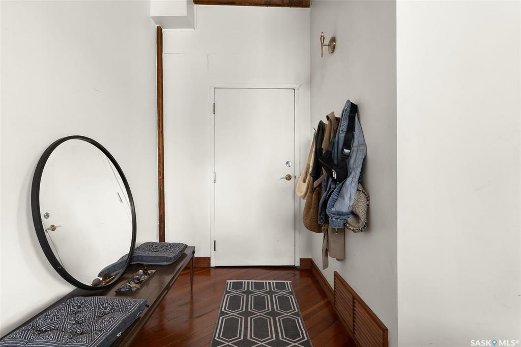 Property Photo: 1205 Broad Street 202 SK S4R 1Y2