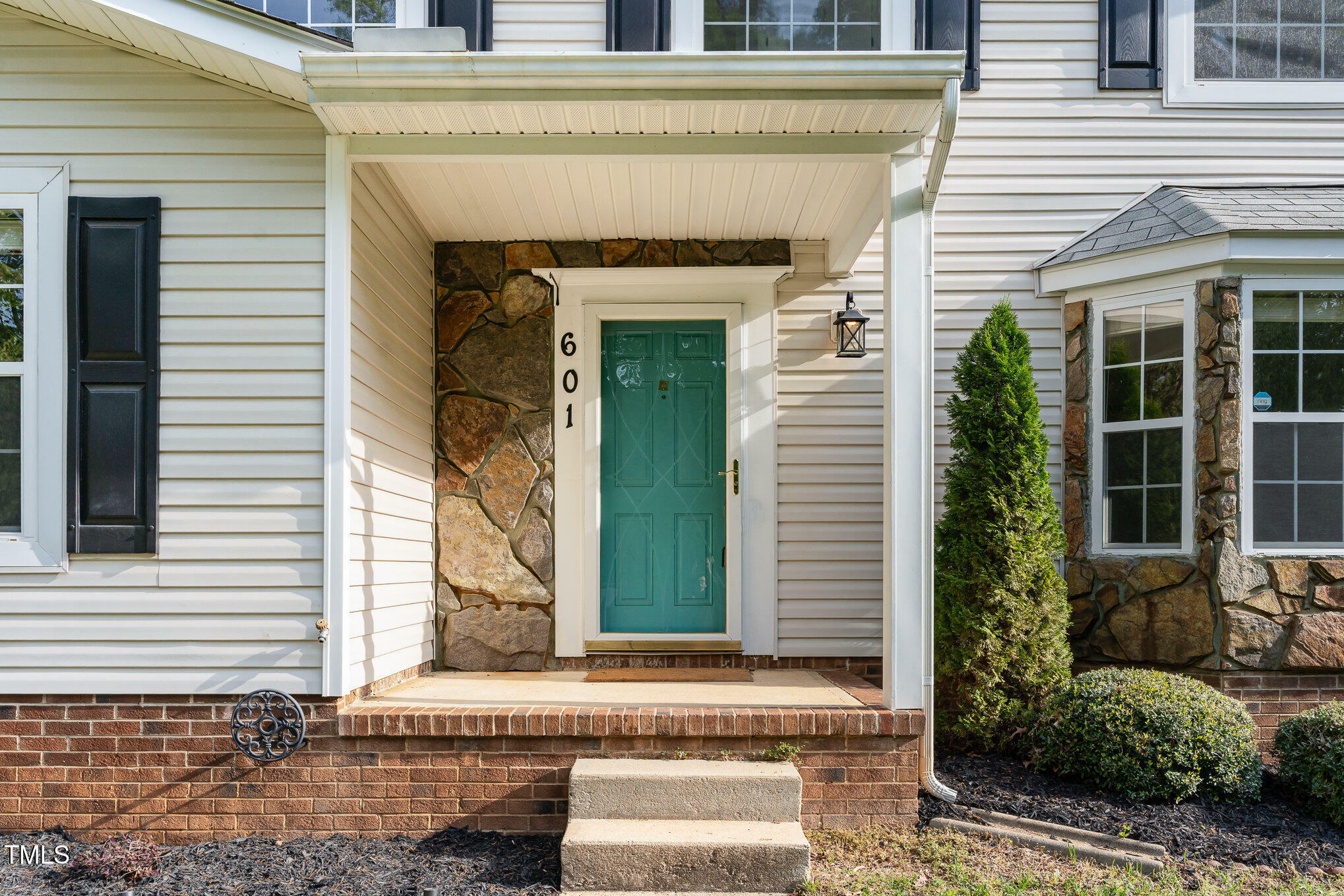 Property Photo: 601 E Dynasty Drive NC 27513