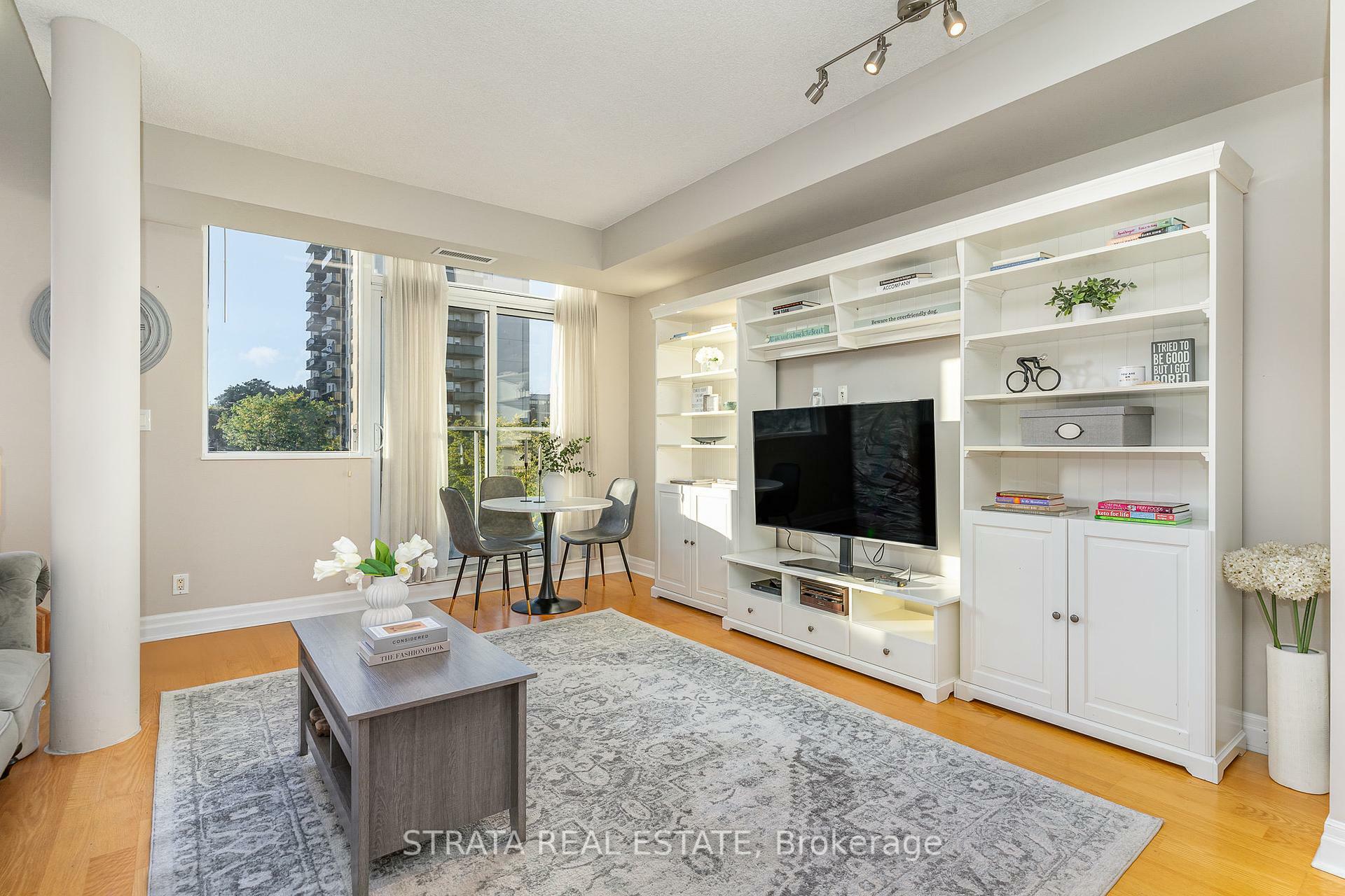 Property Photo: 80 Port Street E 219 ON L5G 4V6