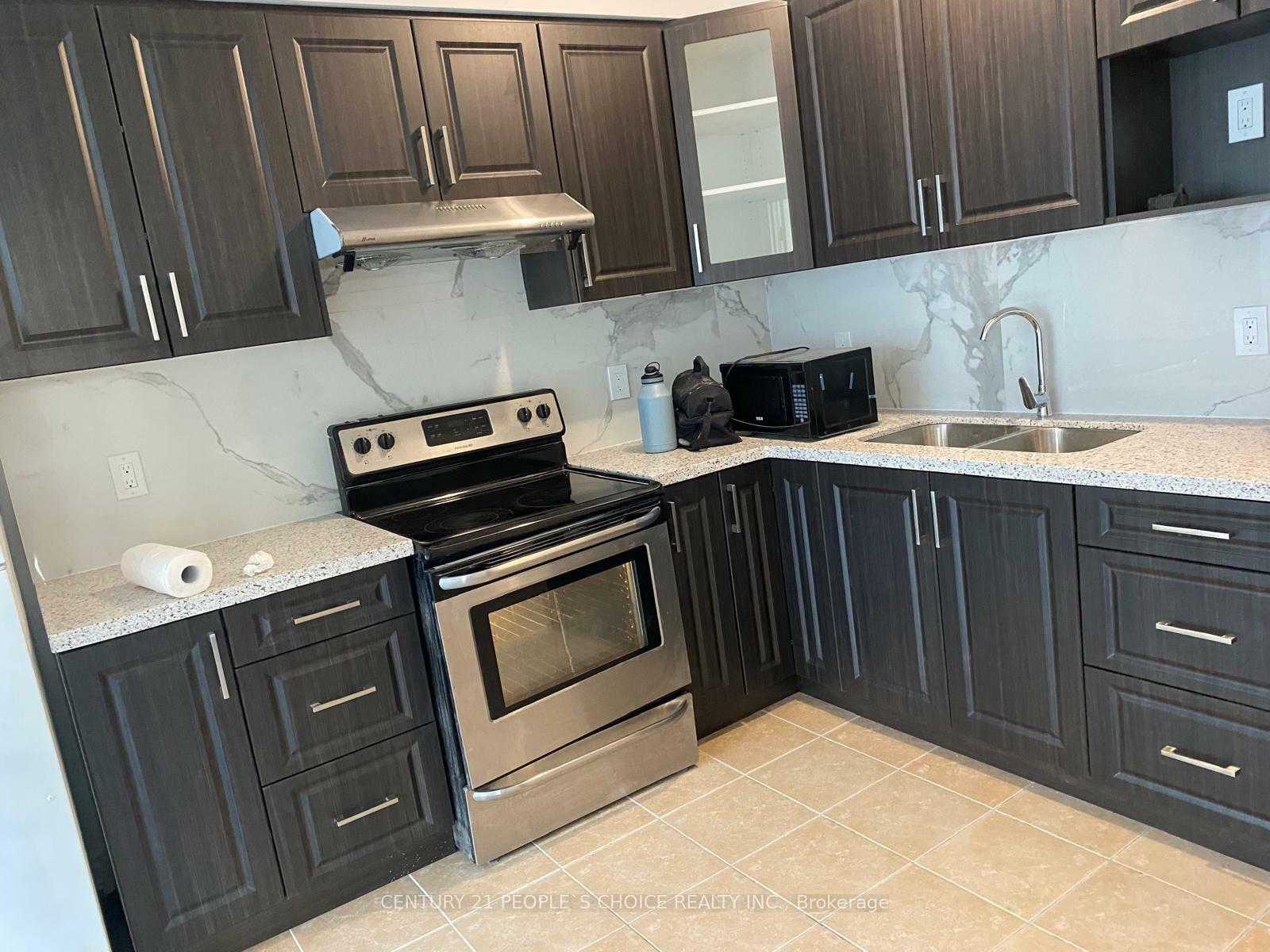 Property Photo: 223 Jameson Avenue 202 ON M6K 2Y7