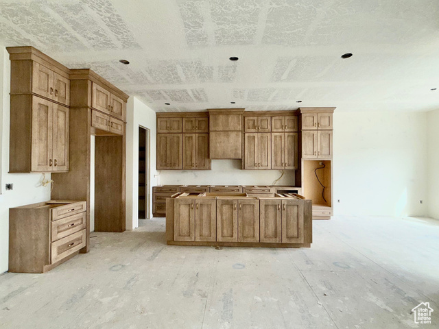 Property Photo: 1153 W Gossamer Ln 20 UT 84045