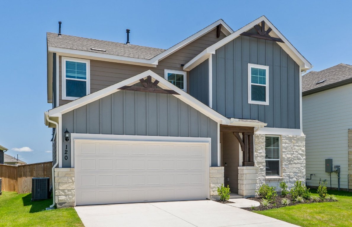 Property Photo: 120 Clegg Wyatt Way TX 78626
