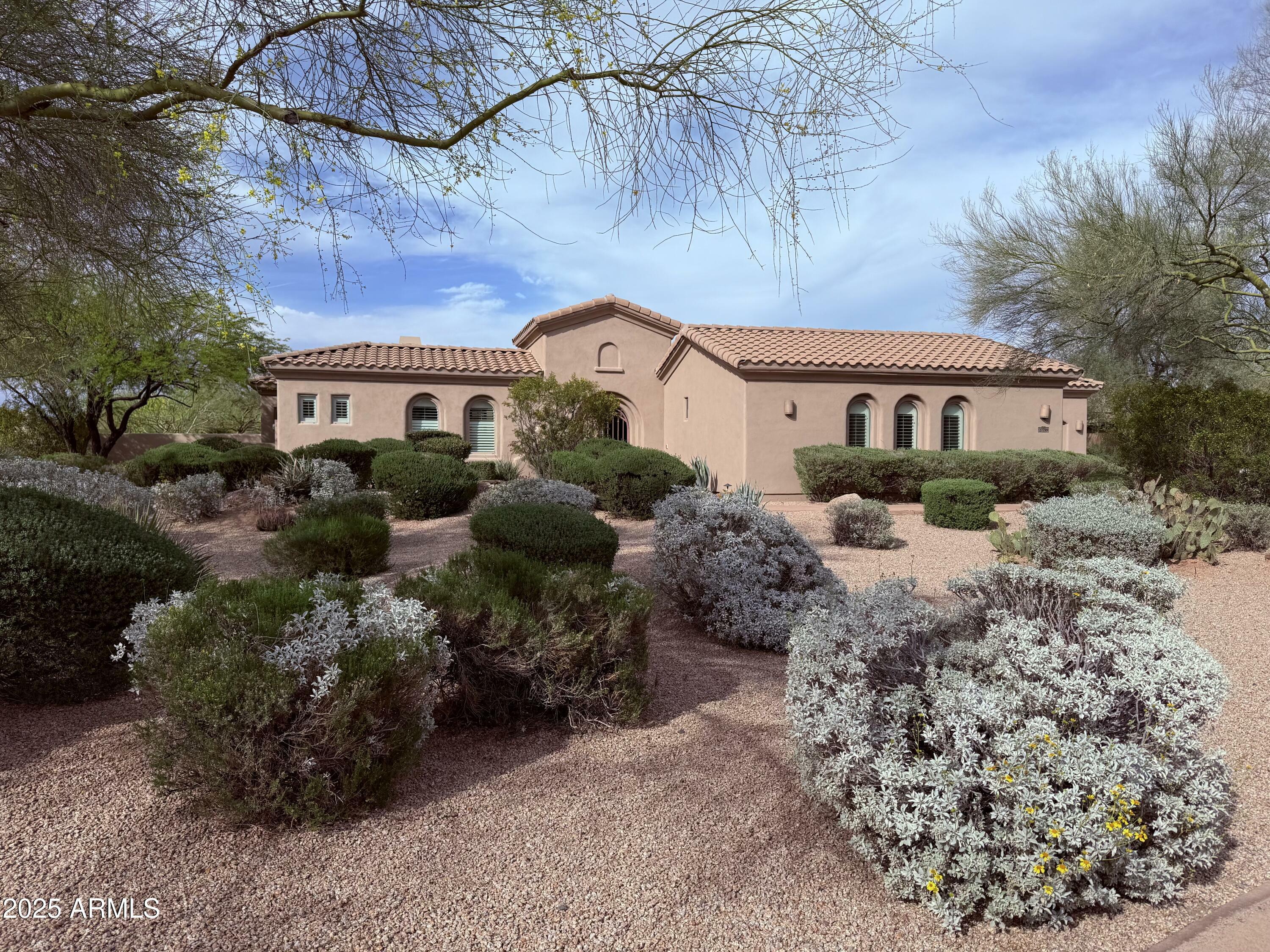 Property Photo: 27799 N 67th Way AZ 85266