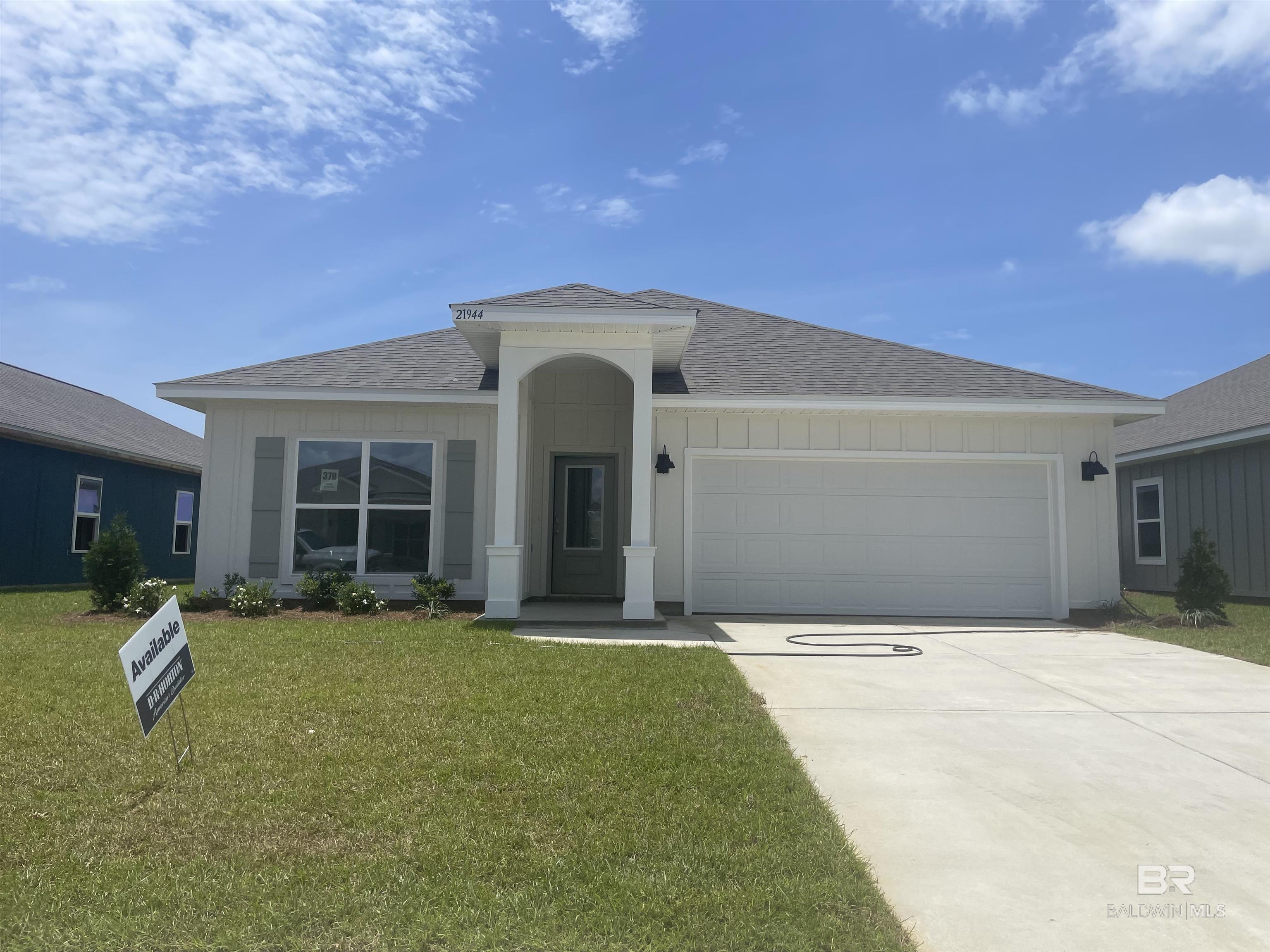 Property Photo: 21944 Seabrooke Avenue AL 36535