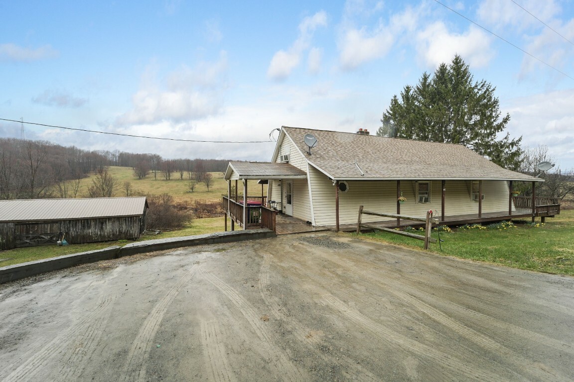 Property Photo: 775 Sweeney Road PA 18812