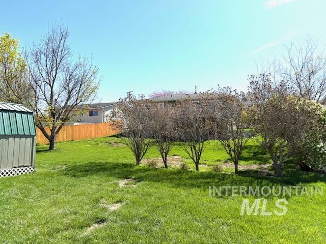 Property Photo: 647 18th Ave ID 83501