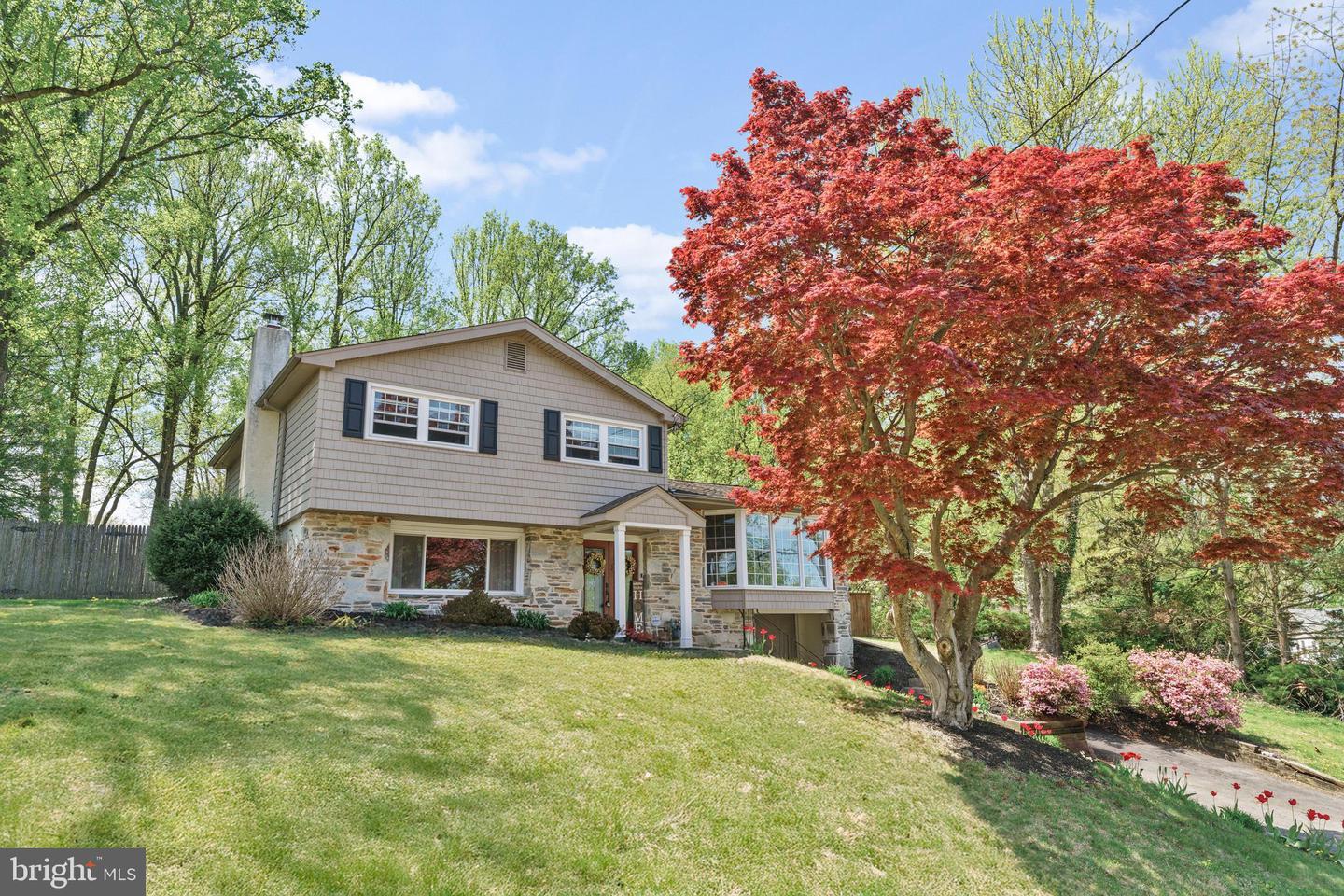 Property Photo:  507 Thrush Drive  PA 19025 