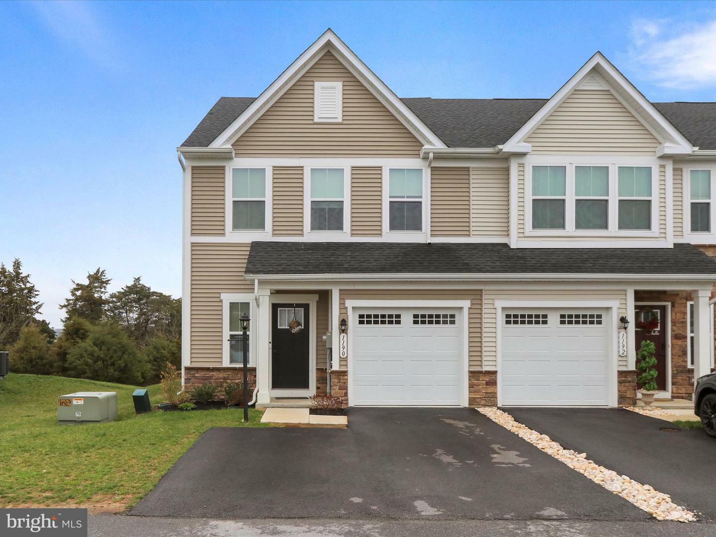 Property Photo: 1190 Emilys Court PA 17225