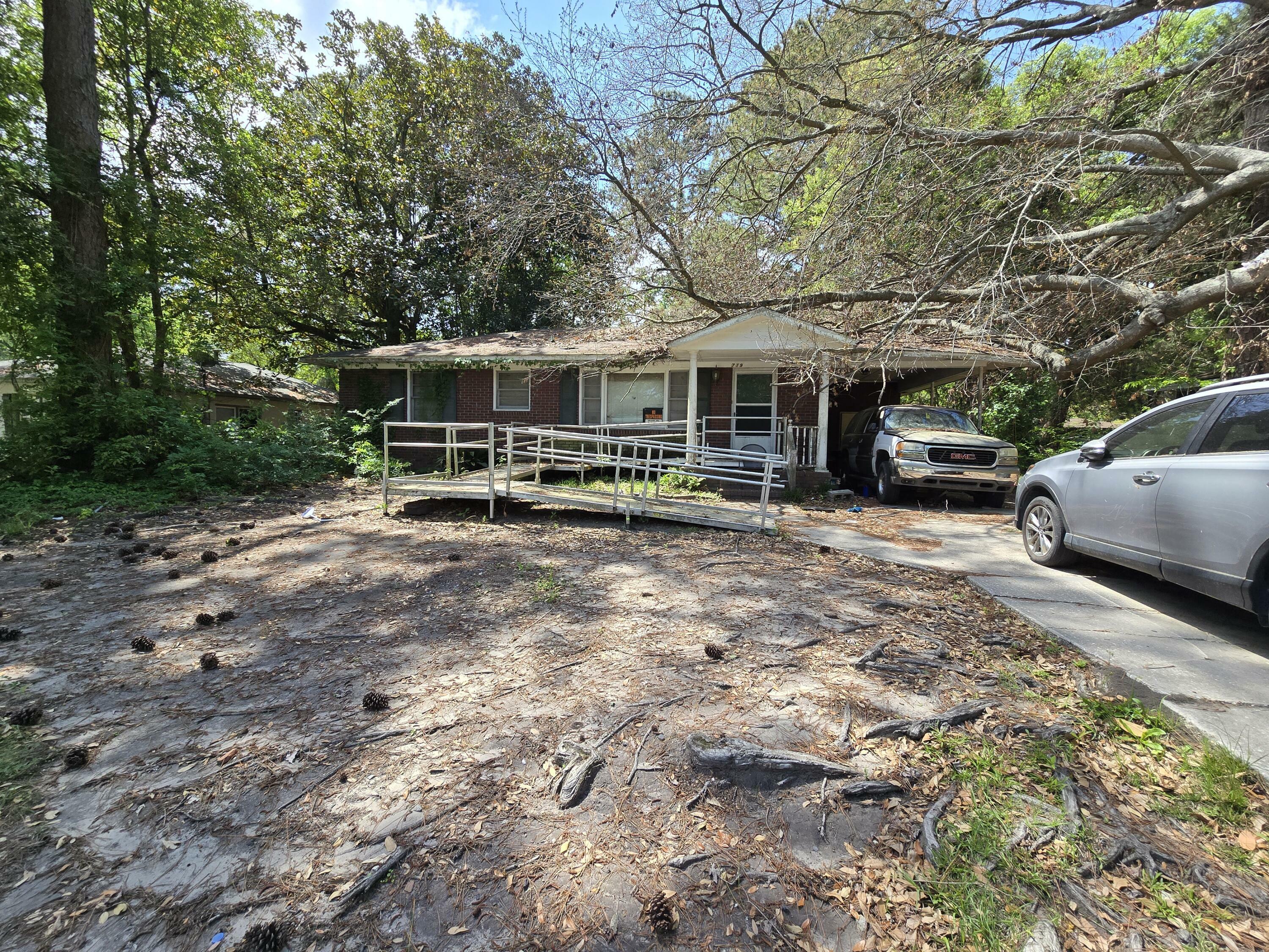 Property Photo: 719 Wantoot Boulevard SC 29407