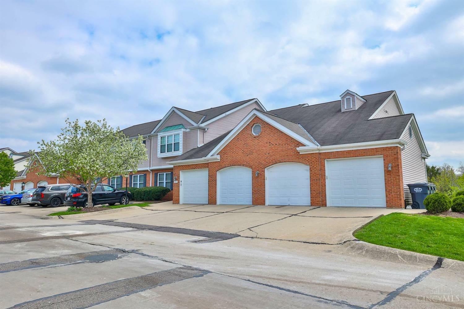 Property Photo: 6589 Chesapeake Run OH 45248