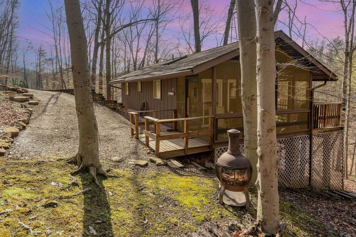 601 Navajo Lane  Sugar Grove OH 43155 photo