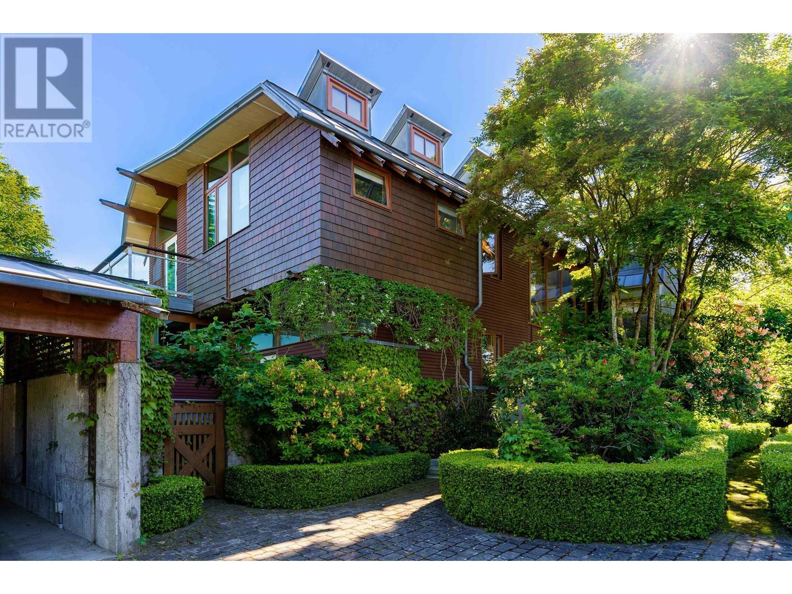 Property Photo: 7275 Blenheim Street BC V6N 1S2