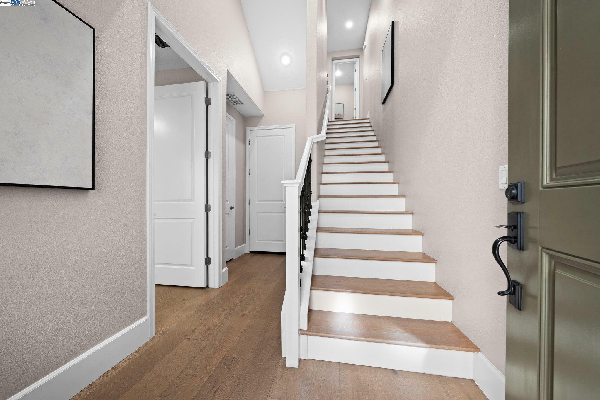 Property Photo: 5223 S Esprit Loop CA 94568