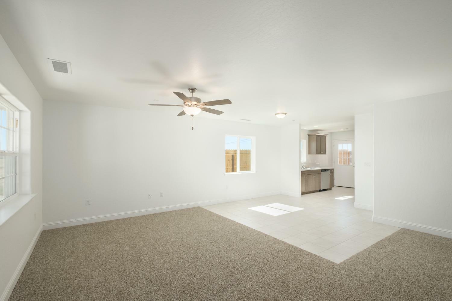 Property Photo: 29 E Florence Avenue CA 93706