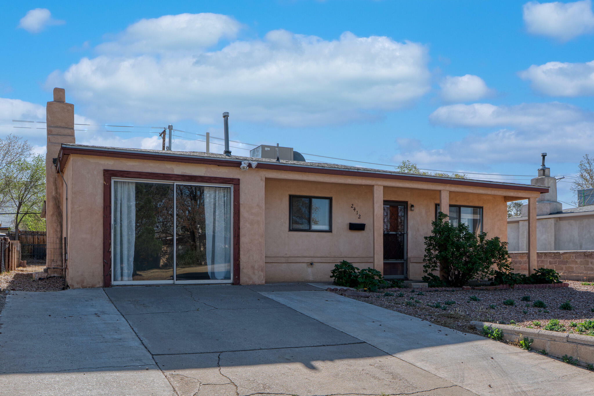 Property Photo: 2412 Morris Street NE NM 87112