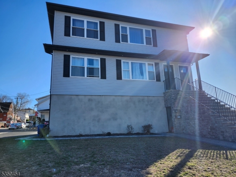 Property Photo: 181 Squirrelwood Rd NJ 07424
