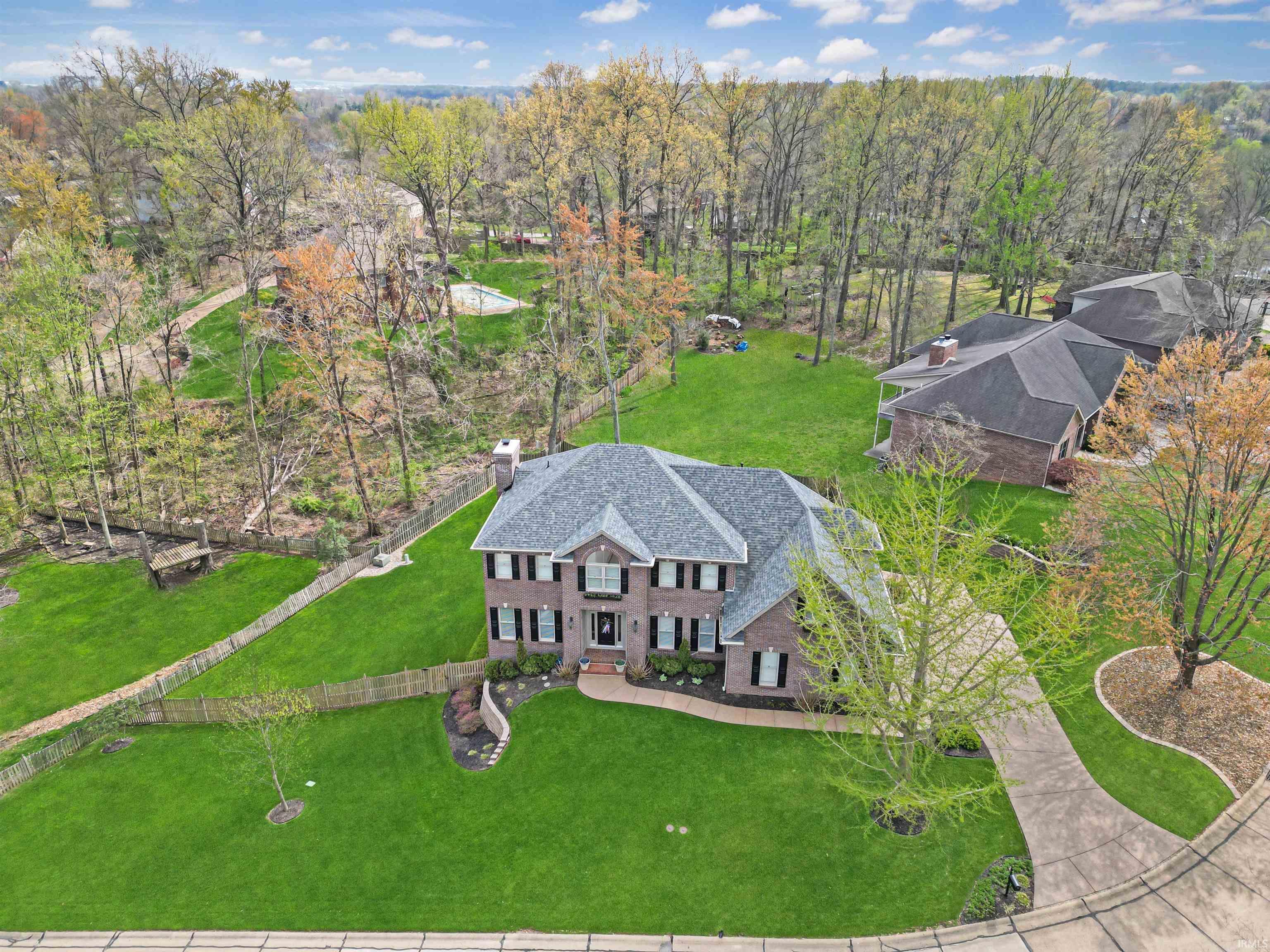 Property Photo: 321 Knollview Drive IN 47711