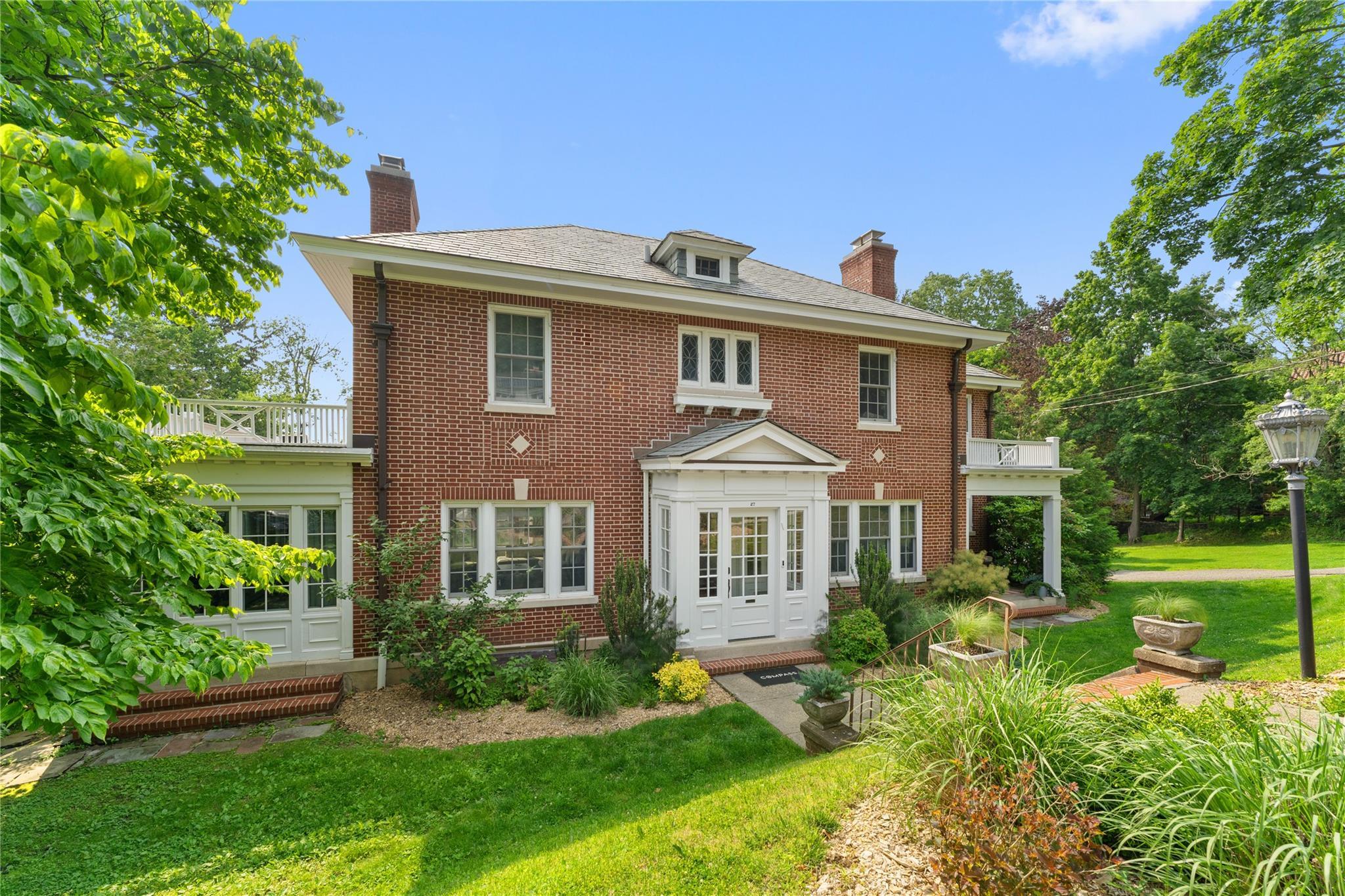 Property Photo: 27 Calumet Avenue NY 10706