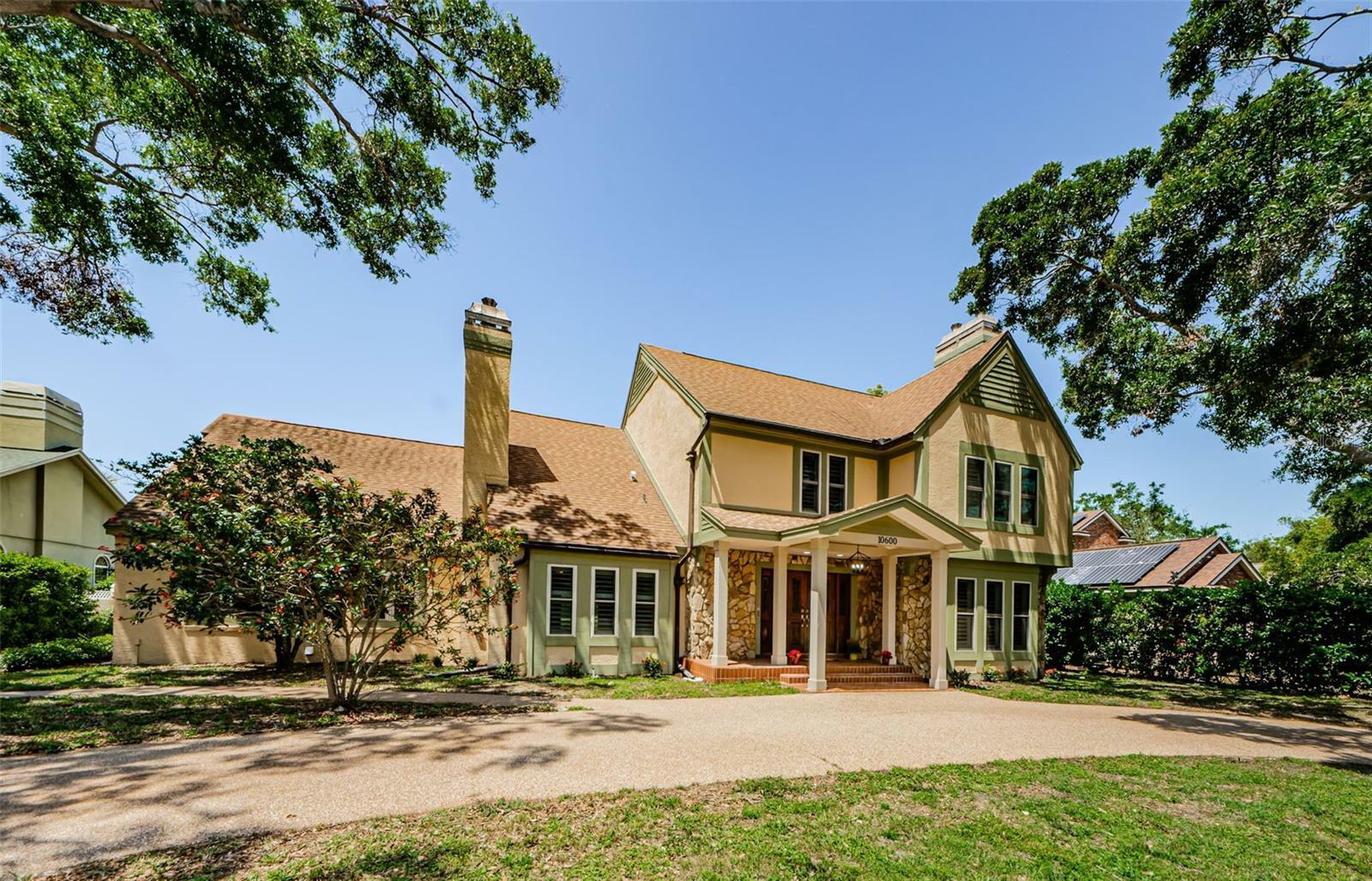 Property Photo: 10600 Indian Hills Court FL 33777
