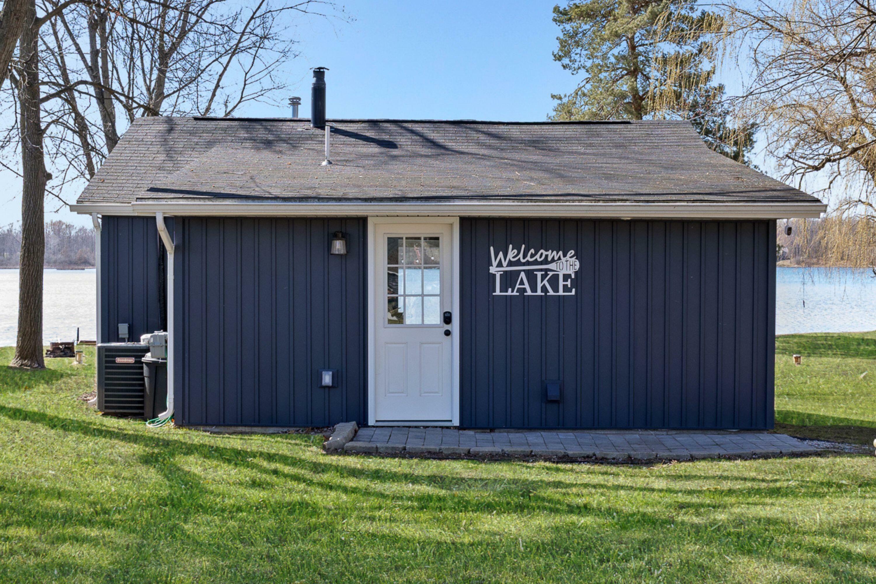 Property Photo: 150 E Channel Drive MI 48884