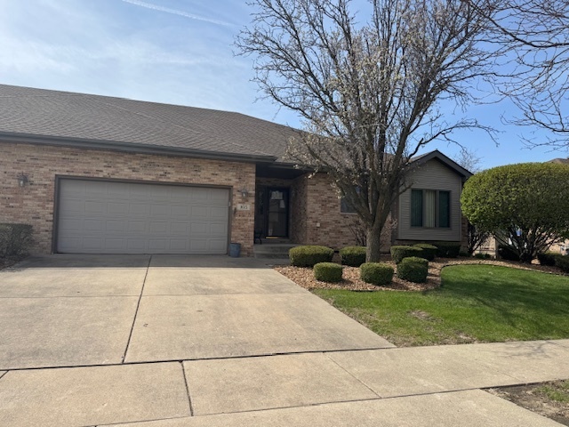 Property Photo: 165 Fairfield Drive 35B IL 60451