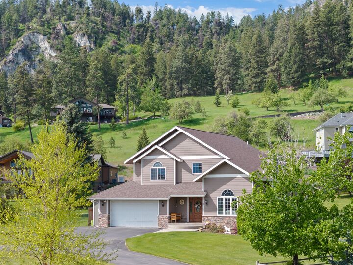 Property Photo:  8 Primrose Court  MT 59901 