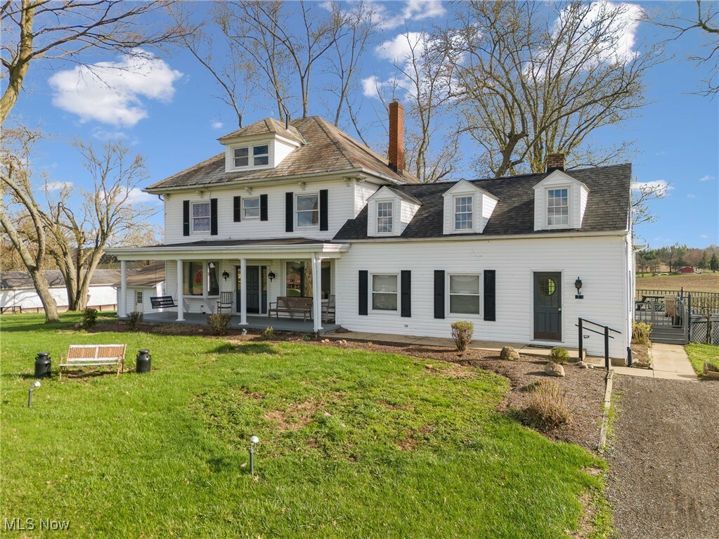 Property Photo:  5706 Kemary Avenue SW  OH 44662 