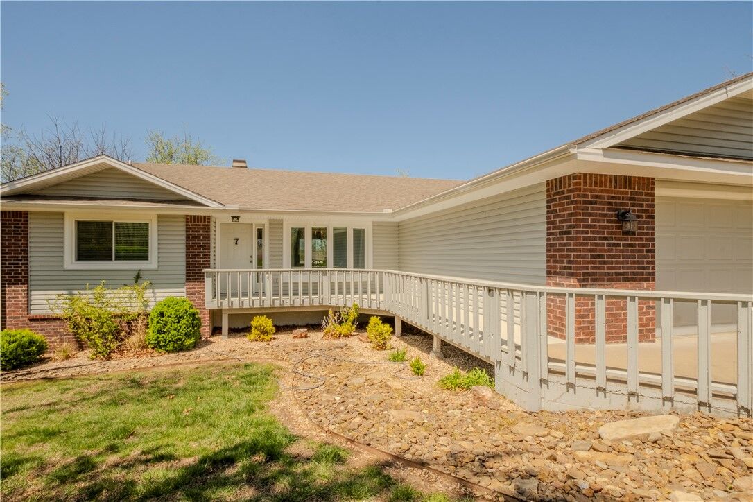 Property Photo: 7 Cheviot Trace AR 72715