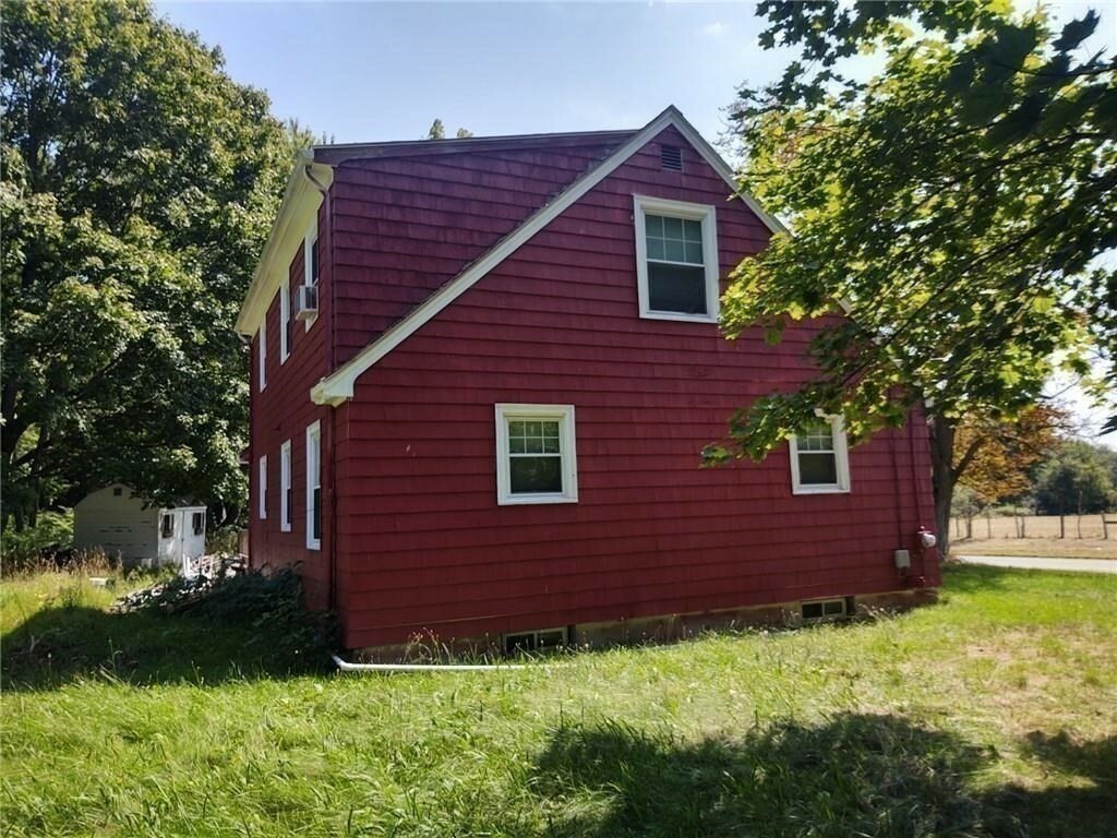 Property Photo: 62 Chestnut St MA 02771