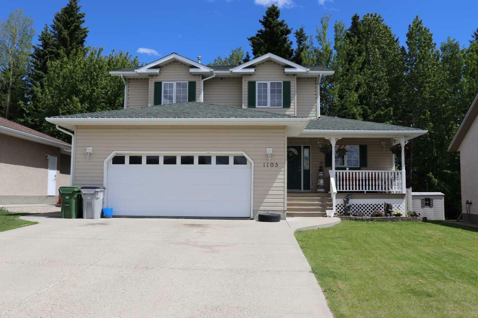 Property Photo: 1105 61 Street AB T7E 1Y1