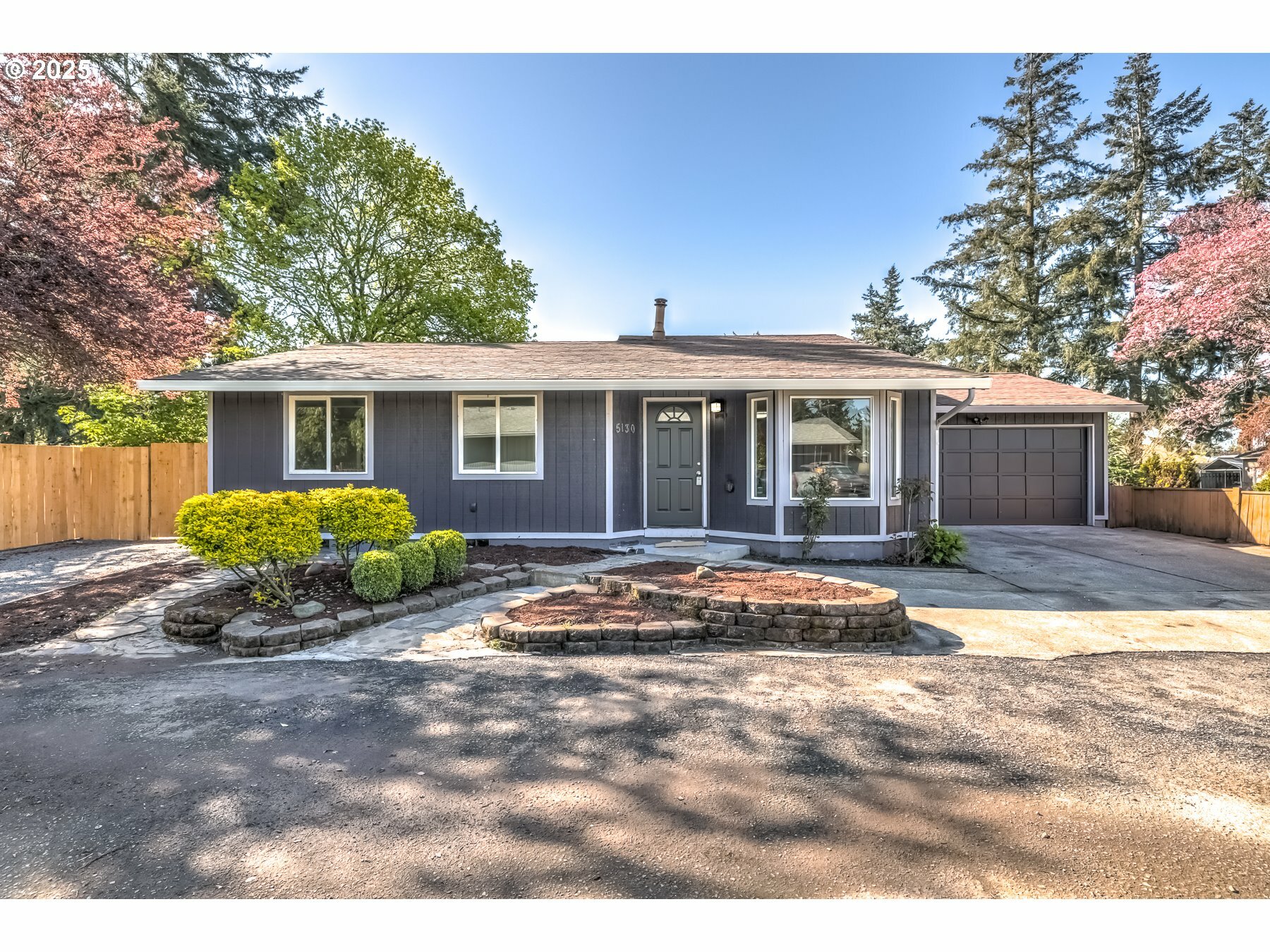 Property Photo: 5130 SE 114th Ave OR 97266
