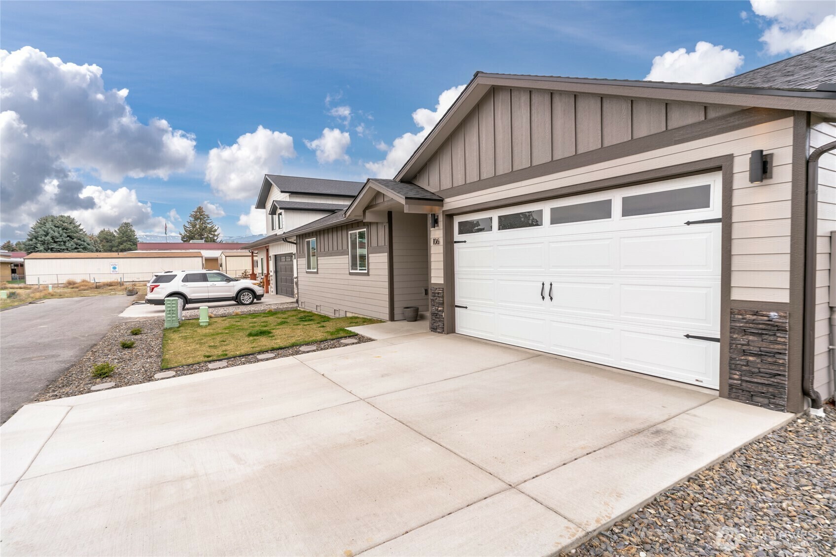 Property Photo: 106 Harold Street NE WA 98802