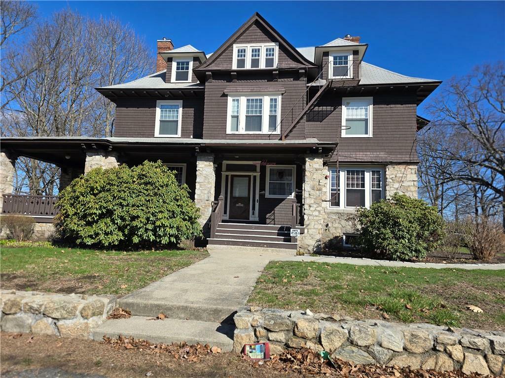 Property Photo: 27 West Park Place 3 RI 02895