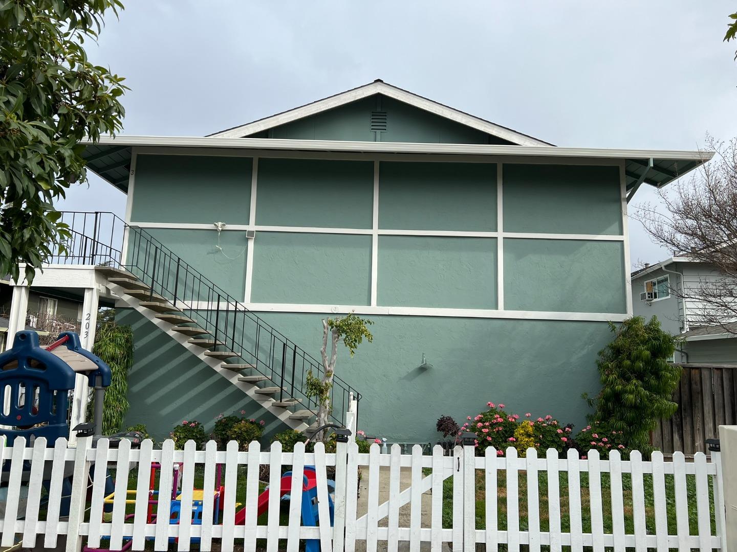 Property Photo: 203 Wilton Drive CA 95008