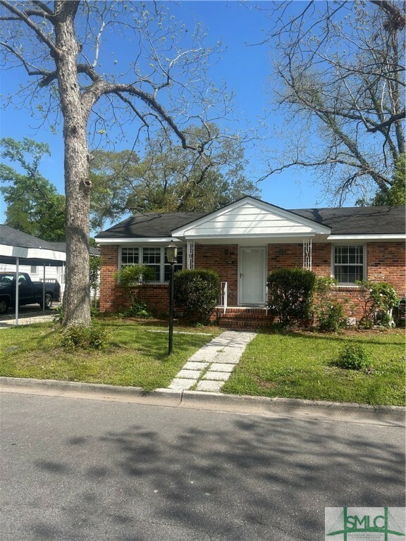 Property Photo: 30 Lawton Avenue GA 31404