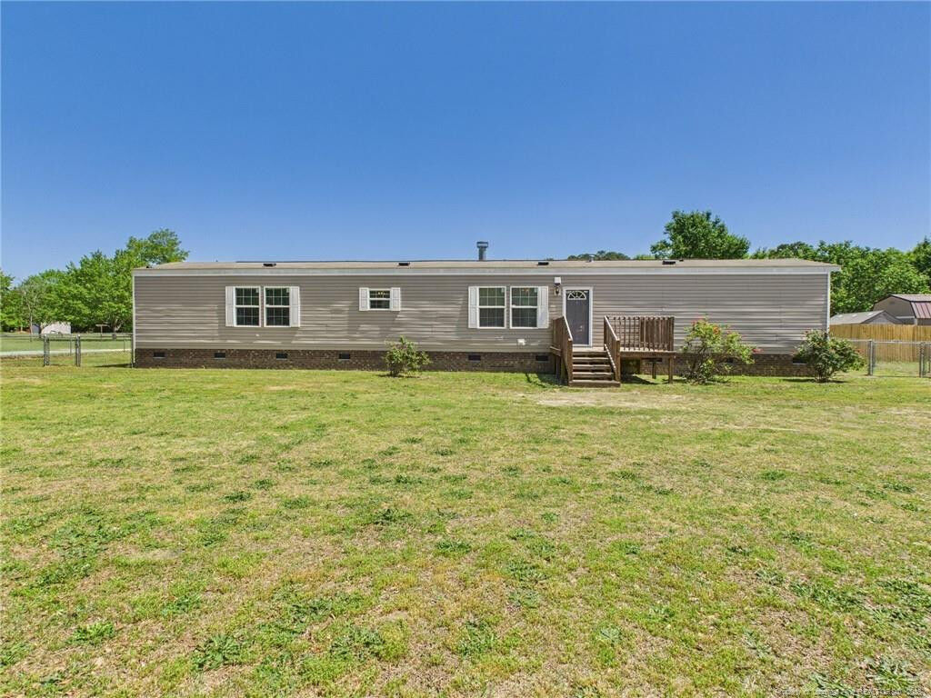 Property Photo:  7144 Lee Avenue  NC 28395 