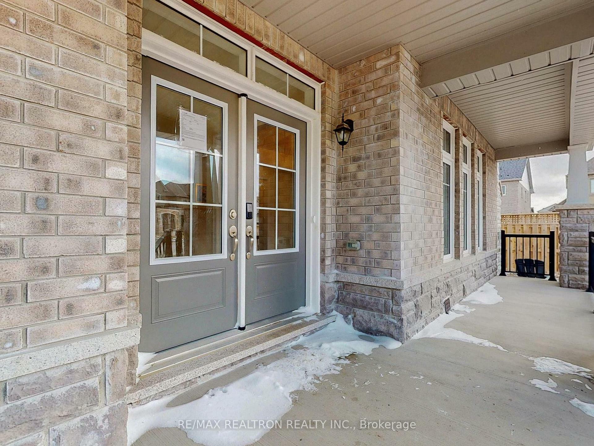 Property Photo: 1644 Corsal Court 1143 ON L9S 0J9
