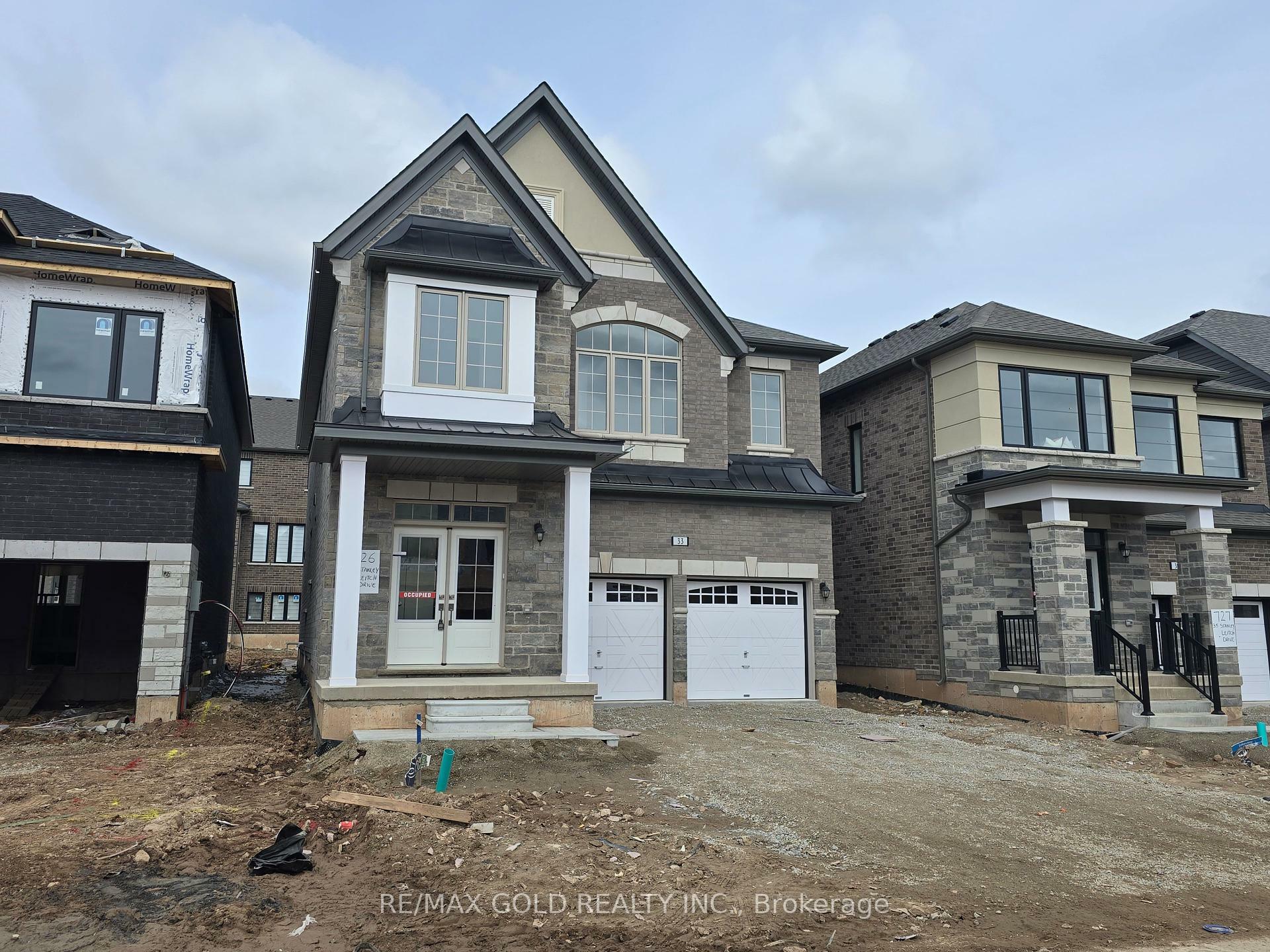 Property Photo: 33 Stanley Leitch Drive ON N0B 1T0