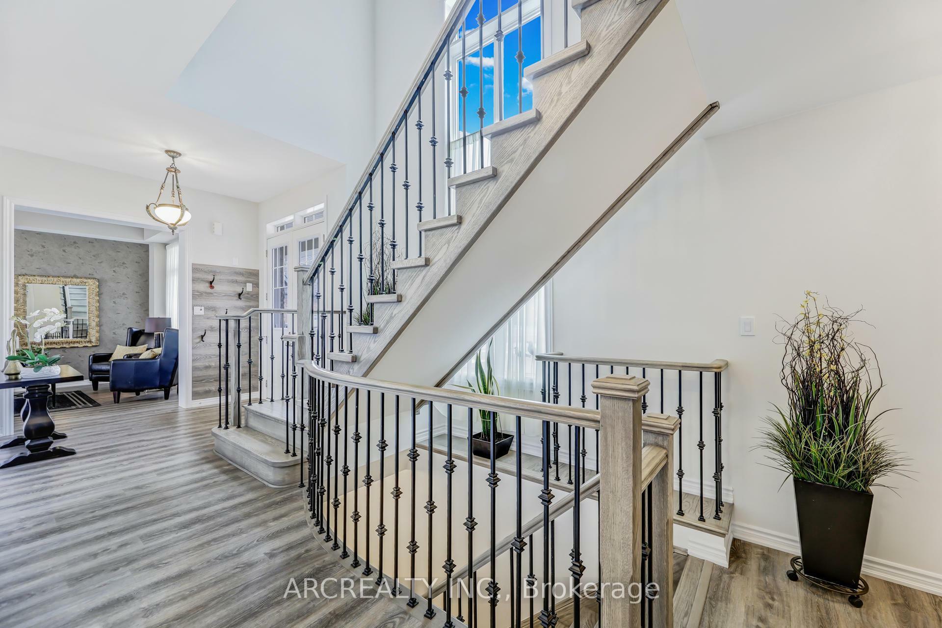Property Photo: 25 Thompson Way ON L9X 2A5