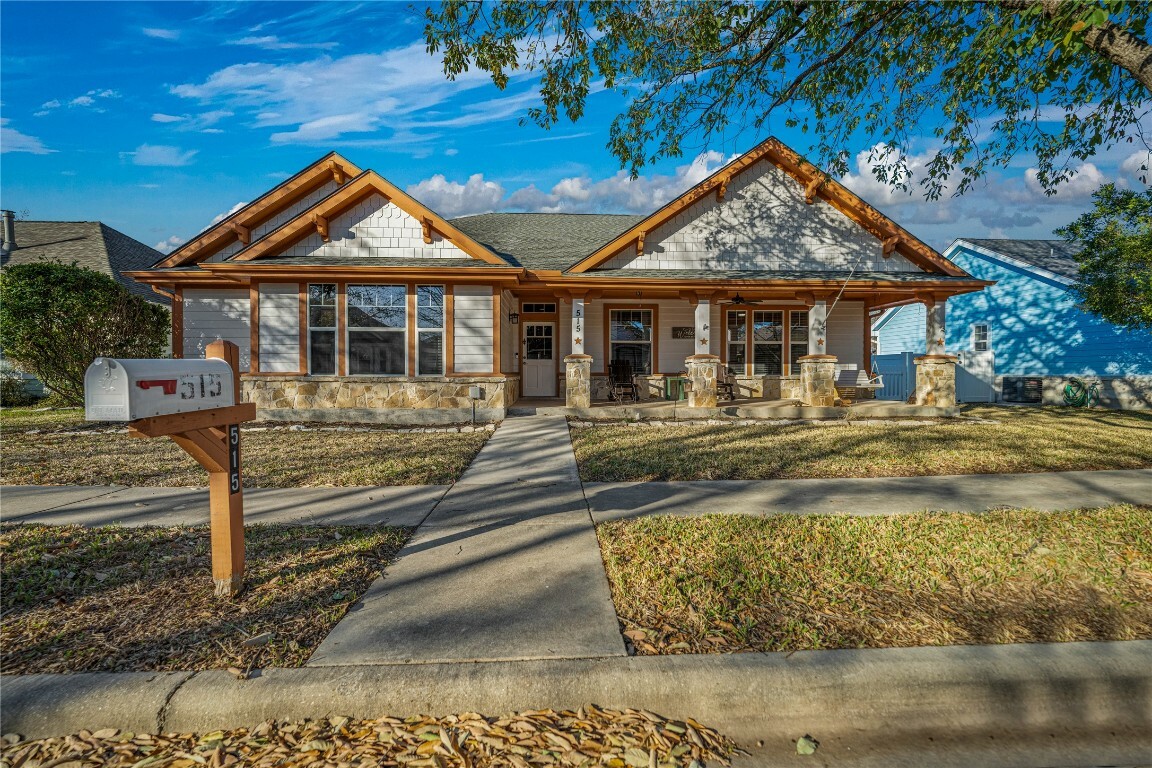 Property Photo: 515 Jo Lynn Lane TX 78130