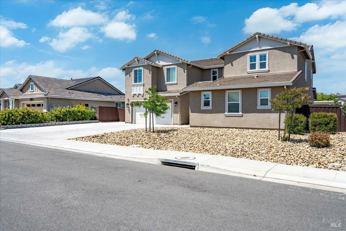 Property Photo: 1012 Capitola Court CA 95687
