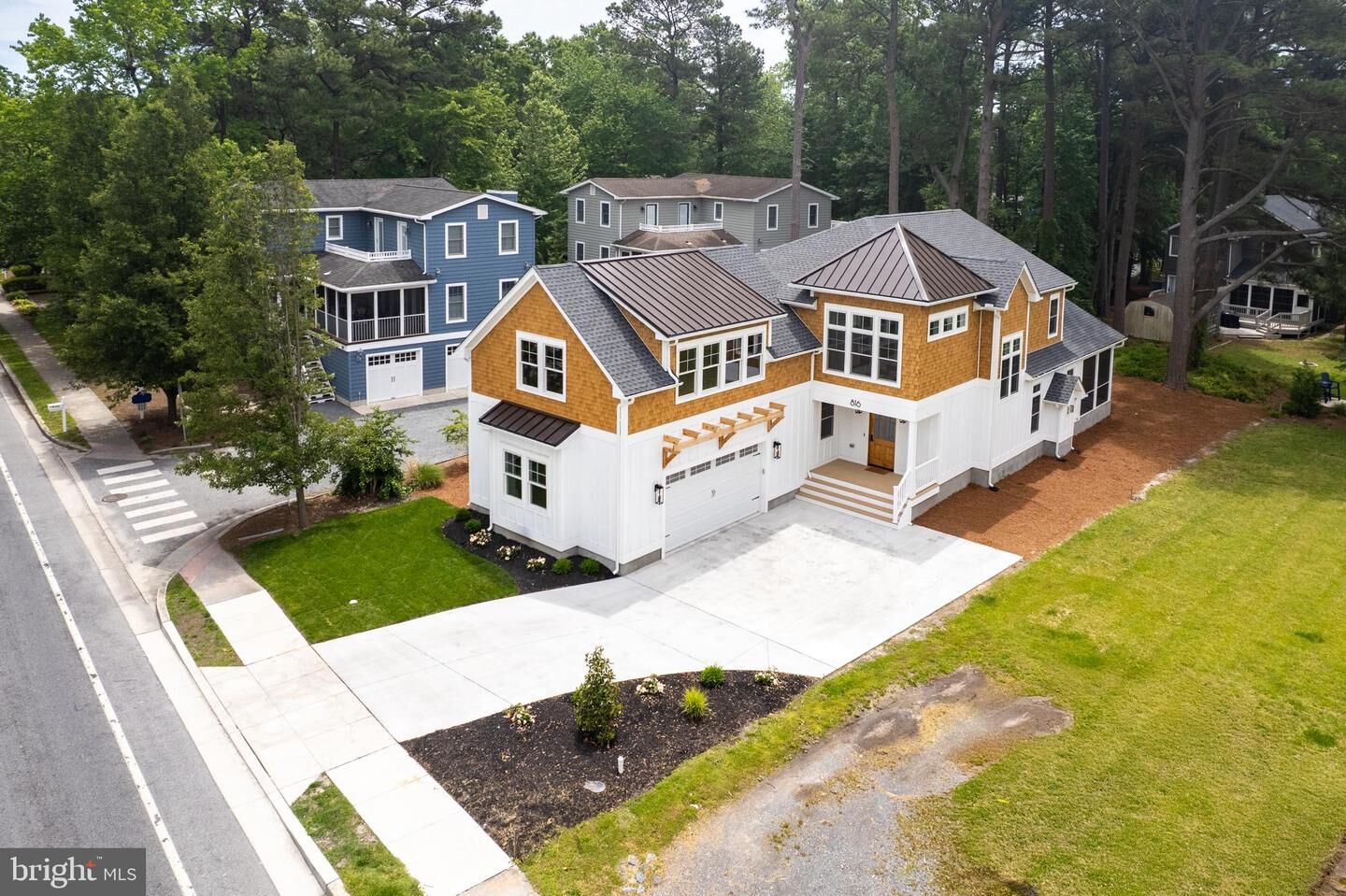 Property Photo:  816 Garfield Parkway  DE 19930 