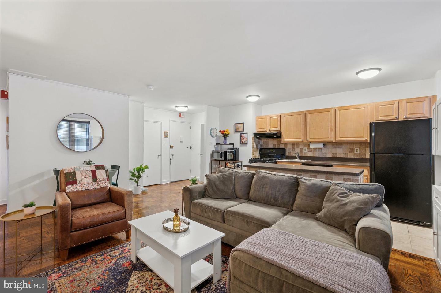 Property Photo: 2601 Pennsylvania Avenue 252 PA 19130