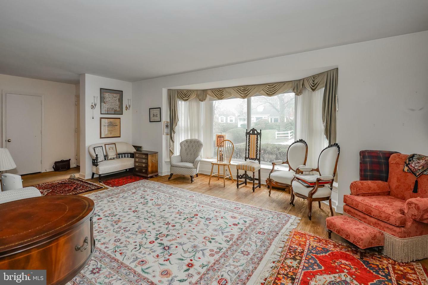 Property Photo: 501 Parkview Drive PA 19096