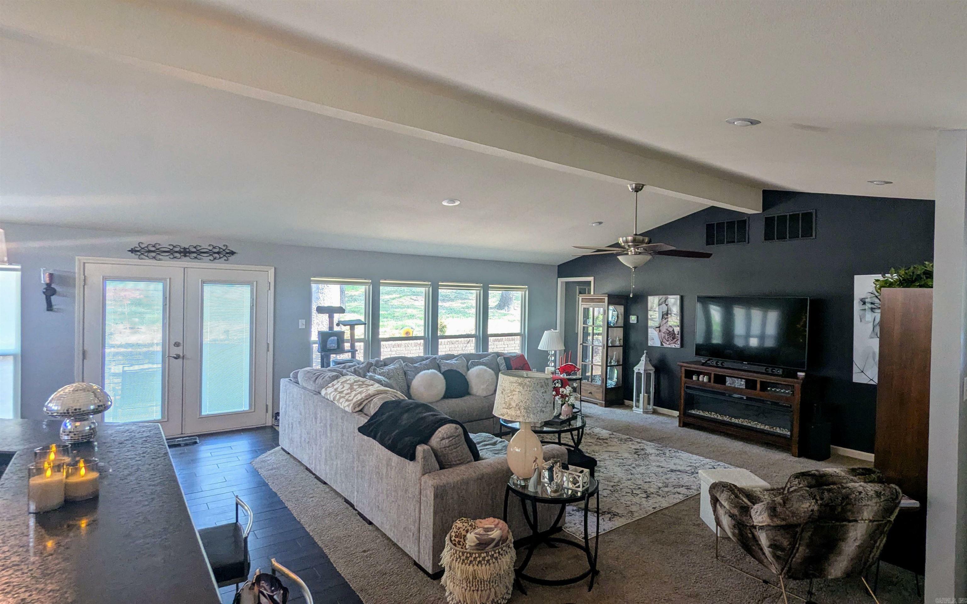 Property Photo: 1902 Lynnwood AR 72015
