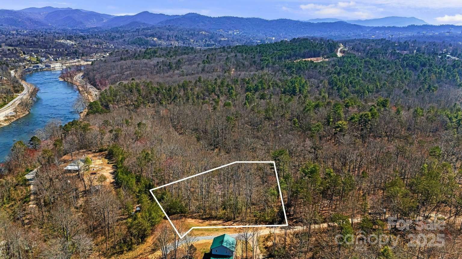 Property Photo: 151 Richmond Ridge Road NC 28806