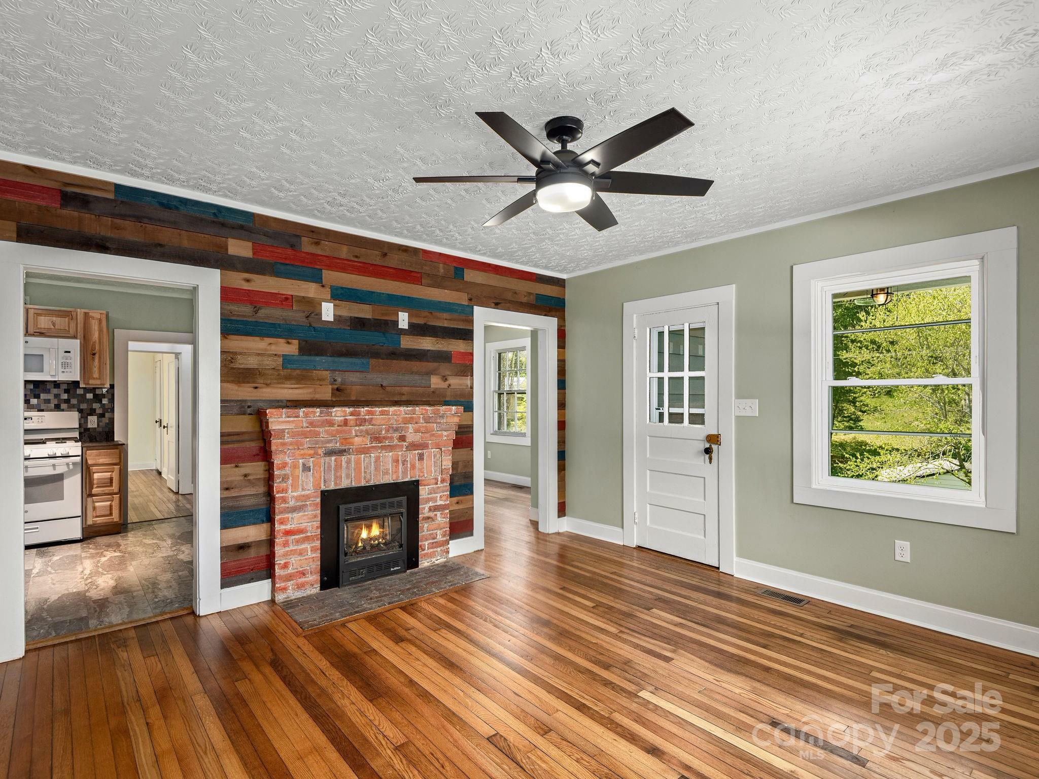Property Photo: 9 5th Street NC 28804