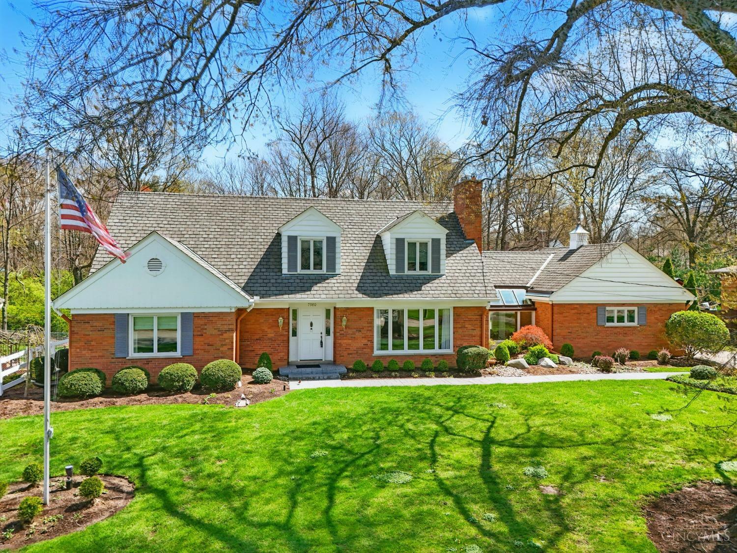 Property Photo: 7980 Glenbrook Court OH 45224