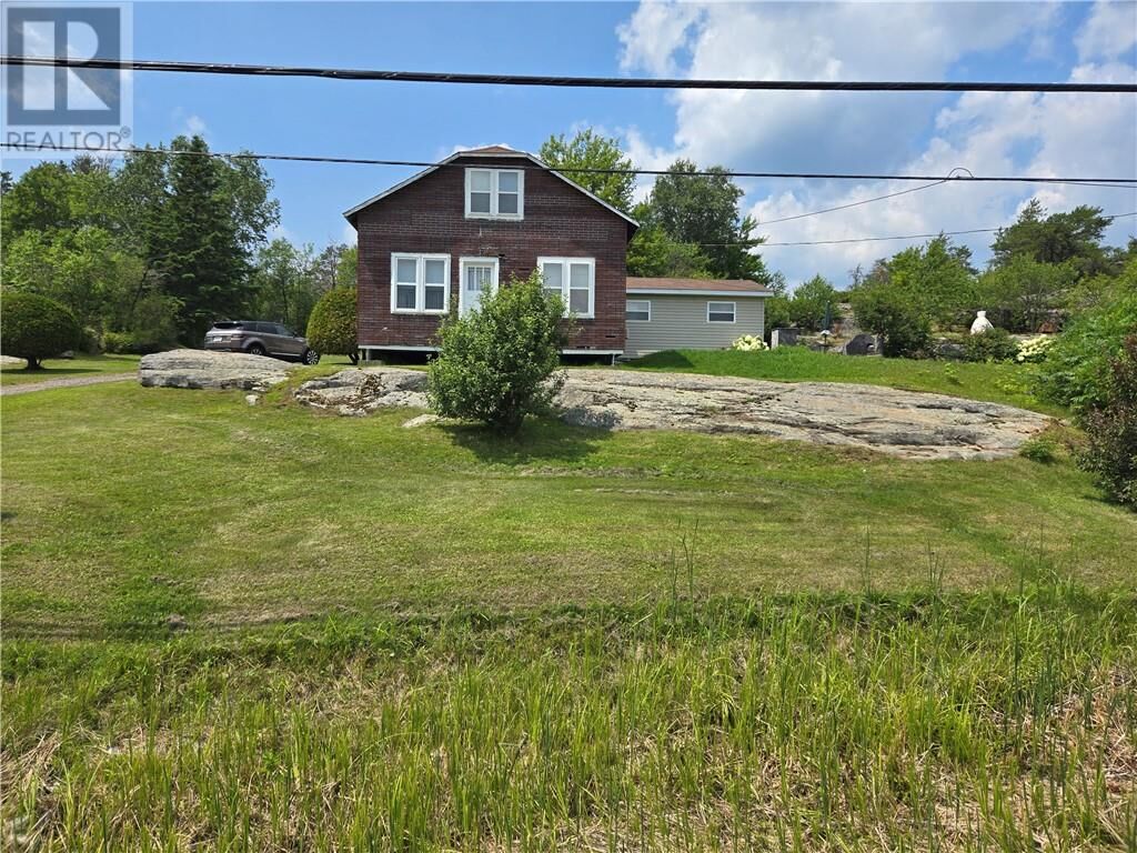 Property Photo: 295 Riverside Road ON P0G 1A0