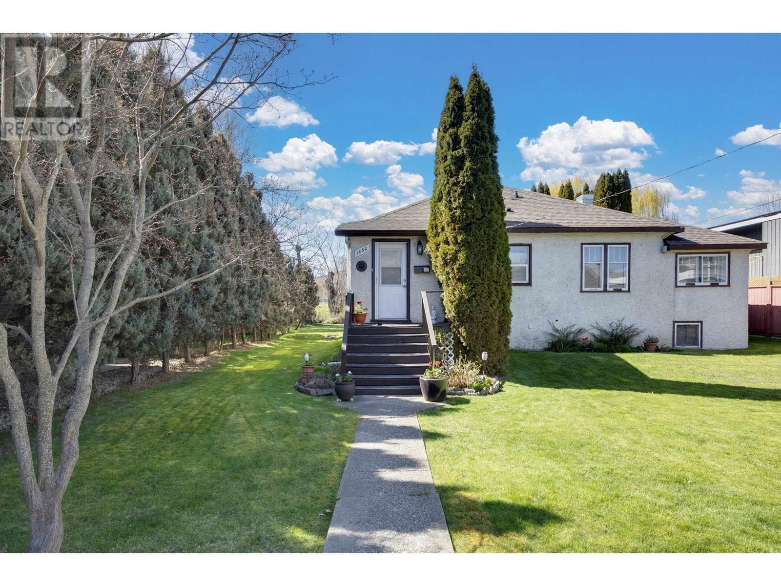 Photo de la propriété: 1830 Riverside Avenue BC V1Y 1A7